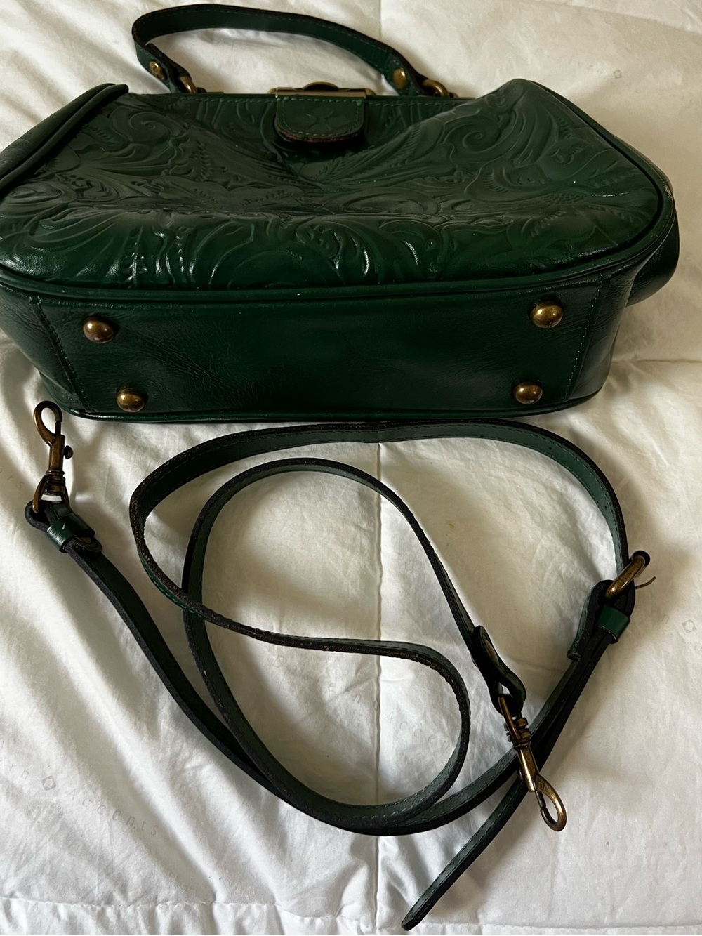 Patricia Nash Leather satchel with top handle and detachable crossbody - Picture 5 of 10